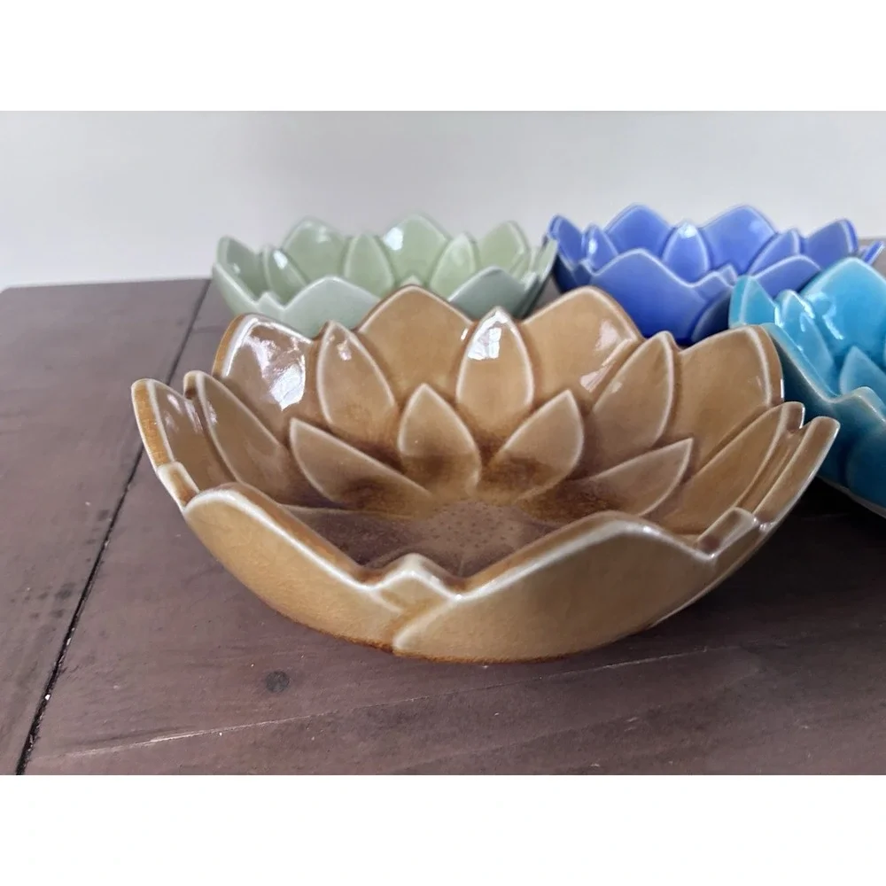 Vintage Set of Lotus Flower Bowls Made in Japan (4)